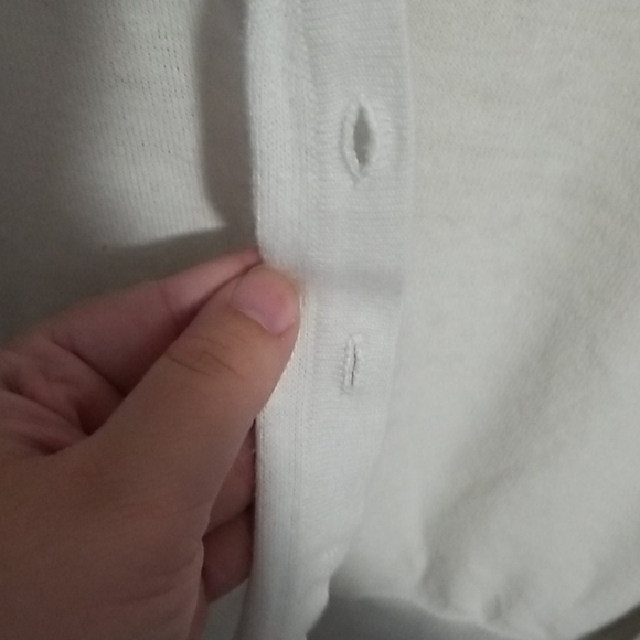 Forever 21 L White Cardigan With Buttons - Picture 8 of 8
